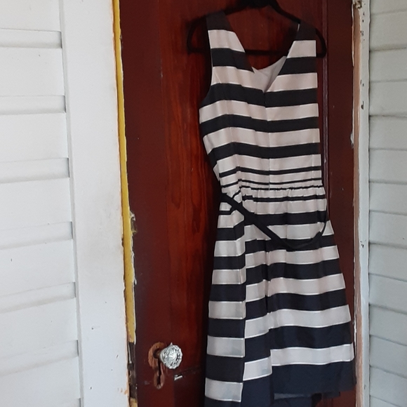 Dress Barn Collection sz 12 sleeves dress NWT - Picture 3 of 4